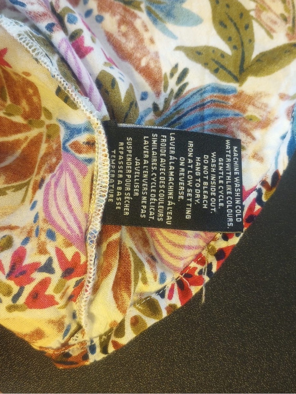 Women's Floral Short-Sleeve Mini Dress in Multi-Color - Picture 8 of 11